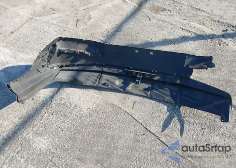 2024 Hyundai Elantra Sel z USA, uszkodzony, nr VIN KMHLM4DG8RU730708